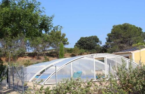 Aspiran House | Holiday home in Aspiran with swimming pool