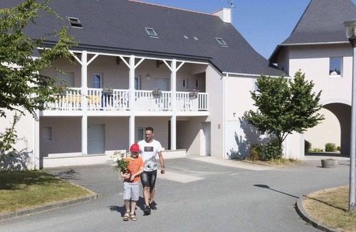 Le Tronchet House | Holiday Home in beautiful historic Brittany