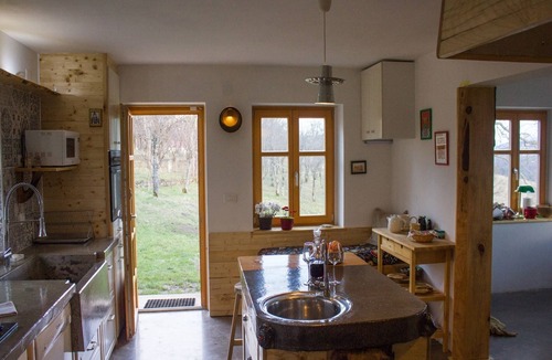 Presika House | Holiday Home in Bunjevci with Sauna & Garden