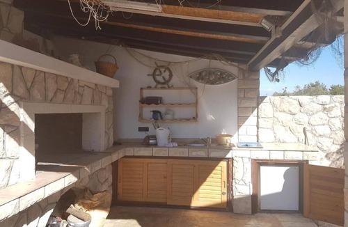 Drage House | Holiday Home in Drage with Terrace, Air condition, WIFI, Washing machine (4884-1)