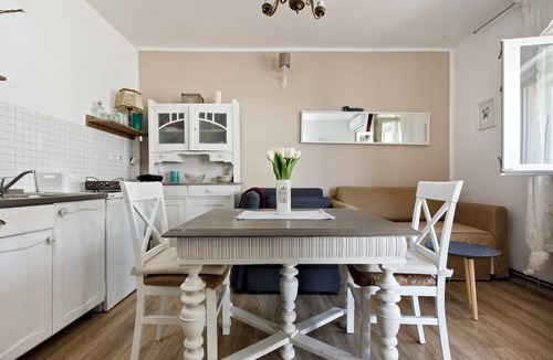 Drnis House | Holiday Home in Drniš with Pool & Etnoland