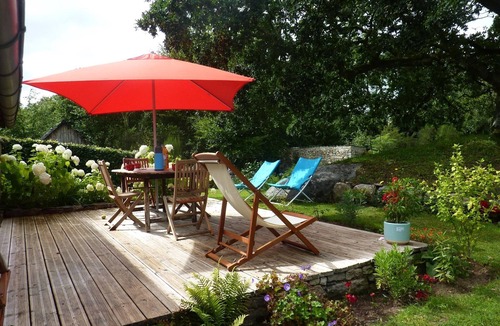 Huelgoat House | Holiday Home in Huelgoat near Monts d'Arrée