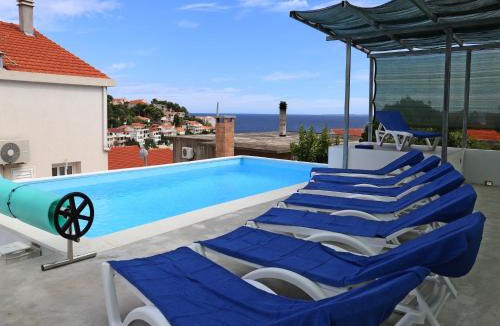 Zavalatica House | Holiday Home in Korcula with Sea View