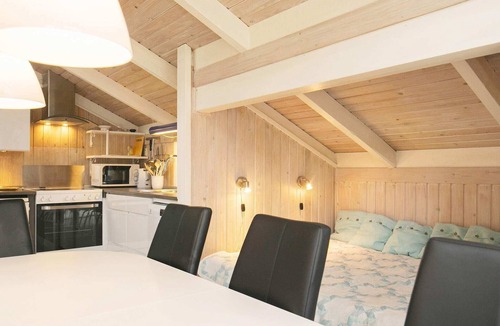 Læsø House | Holiday home in Læsø with pool