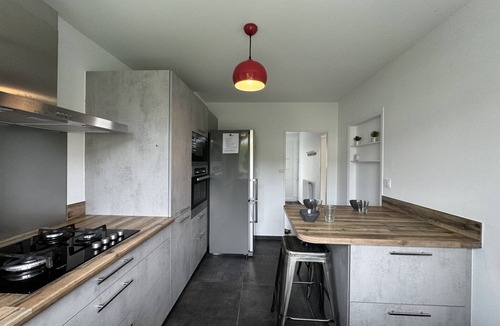 Miroir - Batignolles House | Holiday Home in Le Mans near 24H Circuit