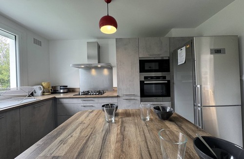 Miroir - Batignolles House | Holiday Home in Le Mans near 24H Circuit