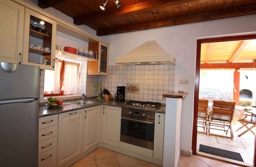 Polje House | Holiday home in Mediterranean stone house style