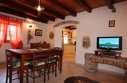 Polje House | Holiday home in Mediterranean stone house style