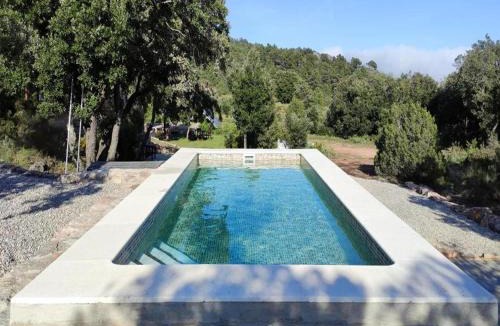 Montblanc House | Holiday home in Montblanc with pool