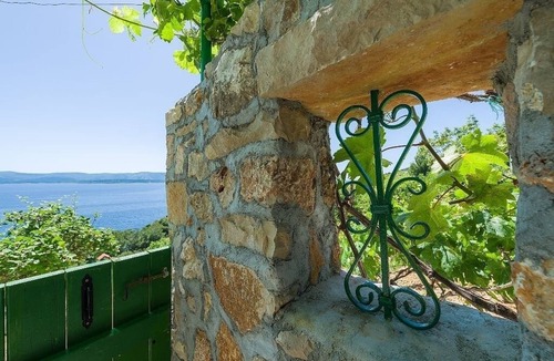 Murvica House | Holiday Home in Murvica with Seaview, Terrace, Air condition, WIFI (146-1)