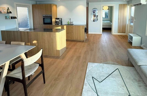 Dannemare House | Holiday home in peaceful surroundings