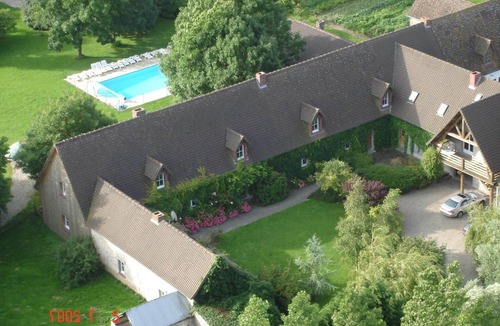 Monchaux House | Holiday Home in Quend-Plage near Forest