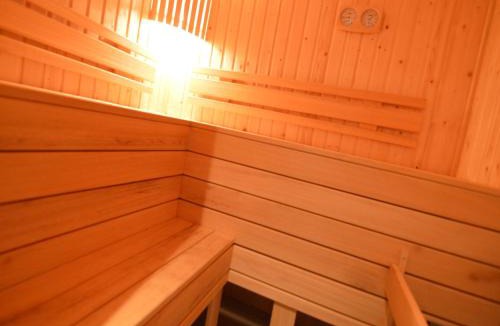 Saint-Omer House | Holiday Home in Saint-Omer near Lake & Forest