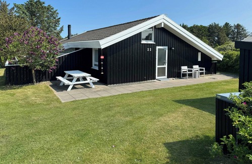 Lonstrup House | Holiday home in scenic surroundings in Lønstrup