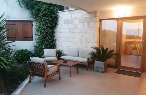 Vrisnik House | Holiday home in Svirče - island Hvar