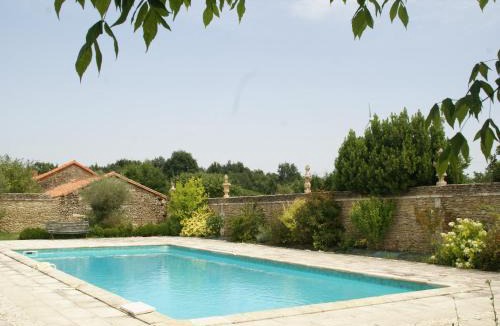 Thurageau House | Holiday Home in Thurageau with Private Pool