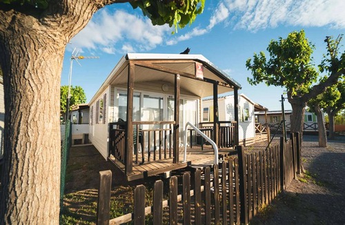 Chilches House | Holiday Home in Xilxes with patio