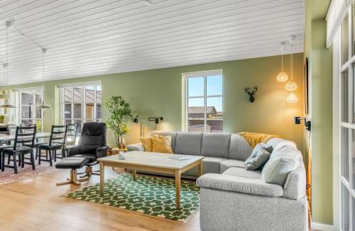 Grønhøj House | Holiday Home Inola - 1km from the sea by Interhome