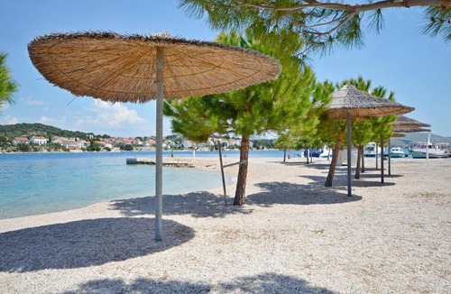 Krapanj House | Holiday Home Ivana