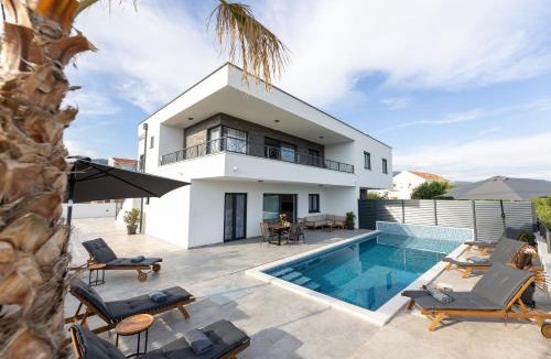 Kastel Stafilic House | Holiday Home Izzy