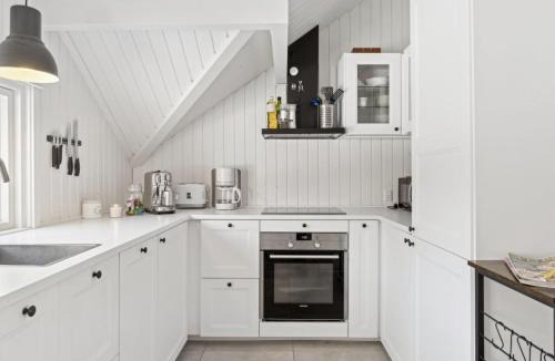 Udsholt Sand House | Holiday Home Janik - 1-3km from the sea by Interhome