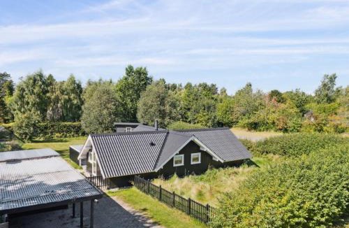 Udsholt Sand House | Holiday Home Janik - 1-3km from the sea by Interhome