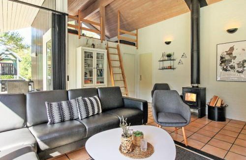 Mosevra House | Holiday Home Jensen - 700m to the fjord by Interhome