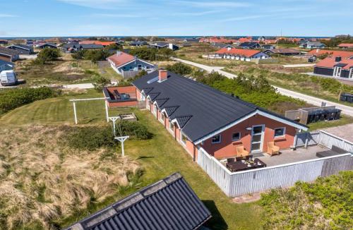 Klitmoller House | Holiday Home Jenvold - 600m from the sea by Interhome