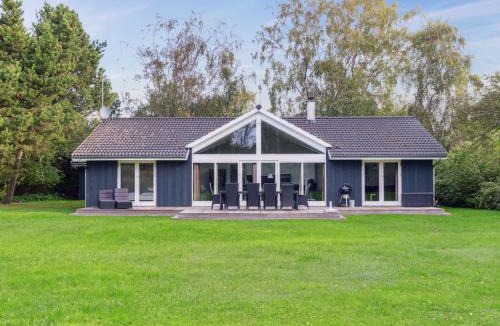 Hoensinge House | Holiday Home Josina - 675m from the sea by Interhome