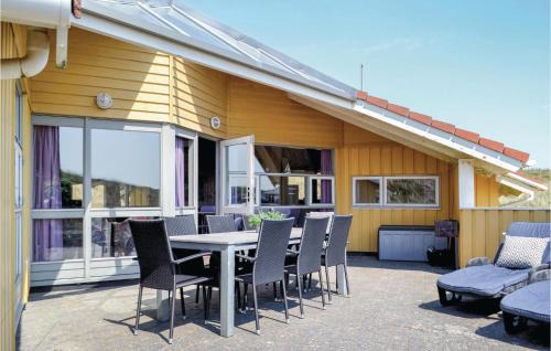 Bjerregard Strand House | Holiday Home Julianevej Iii