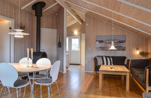 Bjerregard Strand House | Holiday home Julianevej