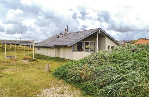 Bjerregard Strand House | Holiday home Julianevej