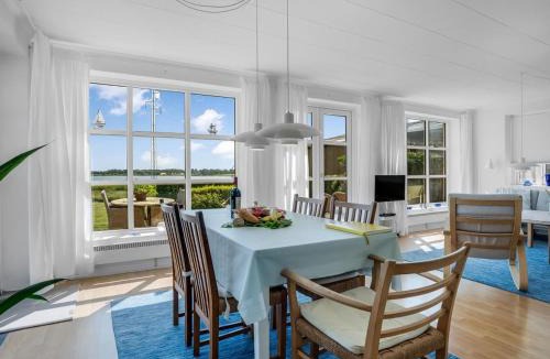 Snedsted House | Holiday Home Jurien - 50m to the fjord by Interhome