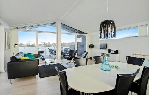 Nordstrand House | Holiday Home Kæreng