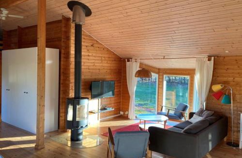 Gedesby House | Holiday Home Karanfilka - 900m from the sea by Interhome