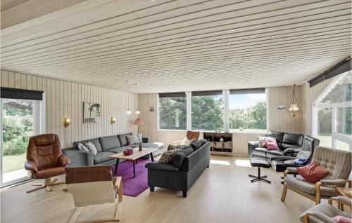 Nr. Lyngby House | Holiday Home Kaskelotvej Løkken Xi