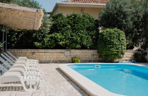 Kuciste House | Holiday Home Kevin