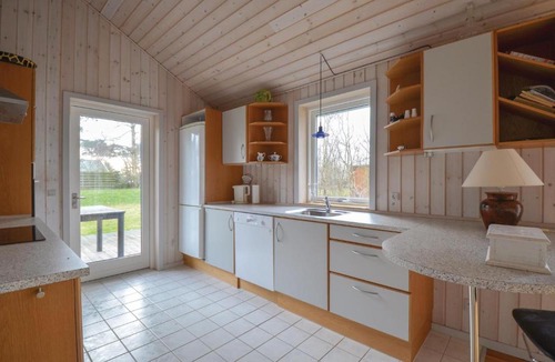 Skødshoved Strand House | Holiday home Knebel 307