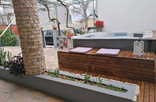 Pakostane Ski Chalet | Holiday Home Kotulin - with jacuzzi