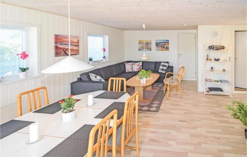 Blokhus House | Holiday Home Kristinesvej Blokhus X