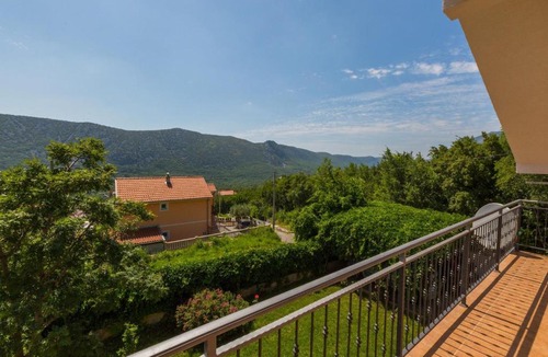 Grizane House | Holiday Home Kutija