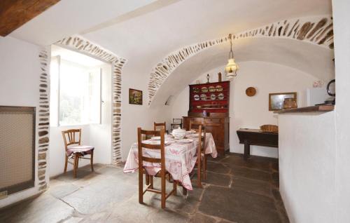 Peyremale House | Holiday Home L'elziere