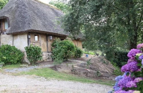 Marais-Vernier House | holiday home "L'Etable d'Emile