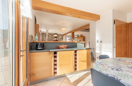 Arras-en-Lavedan House | Holiday Home 'Le Pircourlet' with Mountain View, Private Terrace and Wi-Fi