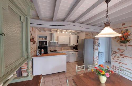Brax House | Holiday Home L'Ostalet de Sarron by Interhome