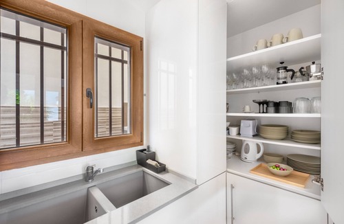 Catadau House | Holiday Home 'La Bombonera' with Wi-Fi