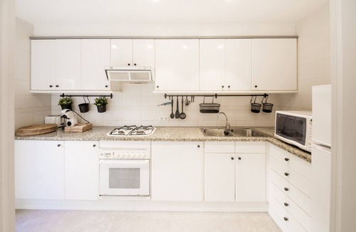Platja d'Aro House | Holiday Home 'La Calma' with Shared Pool and Private Terrace