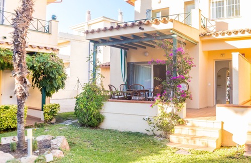 Platja d'Aro House | Holiday Home 'La Calma' with Shared Pool and Private Terrace
