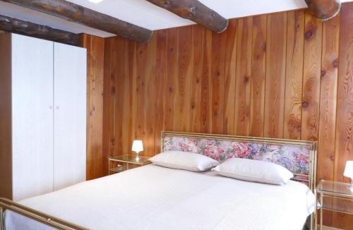 Faido House | Holiday Home La Casetta by Interhome