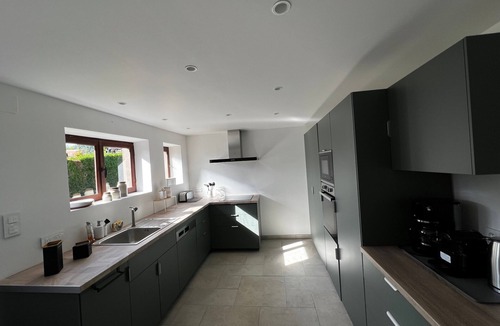 Erckartswiller House | Holiday Home 'La Buissonnière' with Private Terrace, Garden, and Wi-Fi